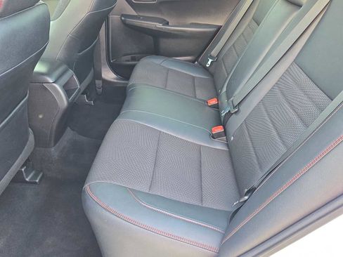 Used 2017 Toyota Camry LE image 18