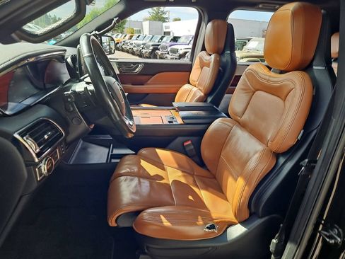 Used 2021 Lincoln Navigator L Reserve AWD/4WD image 12