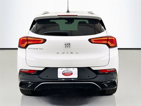 Used 2026 Buick Encore GX Sport Touring w/ Advanced Technology Package image 5