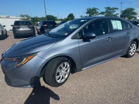 Used 2024 Toyota Corolla LE FWD image 6