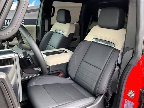 New 2026 GMC Hummer EV SUV w/ LPO, Dark Essentials Package image 10