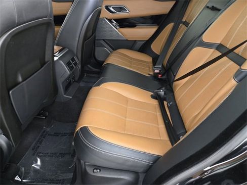 Used 2020 Land Rover Range Rover Velar R-Dynamic HSE image 5