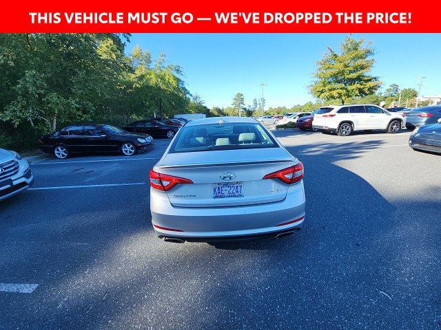 Used 2016 Hyundai Sonata Sport w/ Option Group 1V FWD image 13