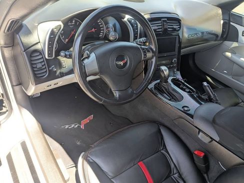 Used 2008 Chevrolet Corvette Convertible w/ Preferred Equipment Group RWD image 10