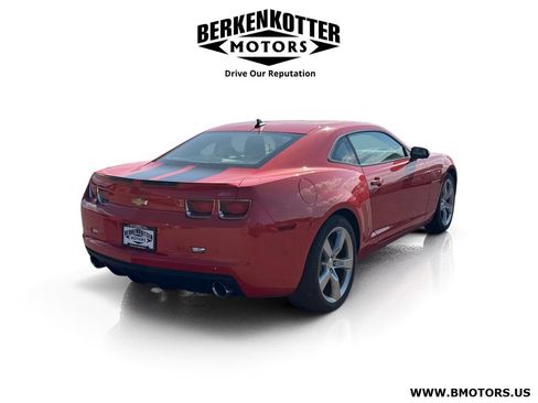 Used 2010 Chevrolet Camaro SS w/ RS Package RWD image 3