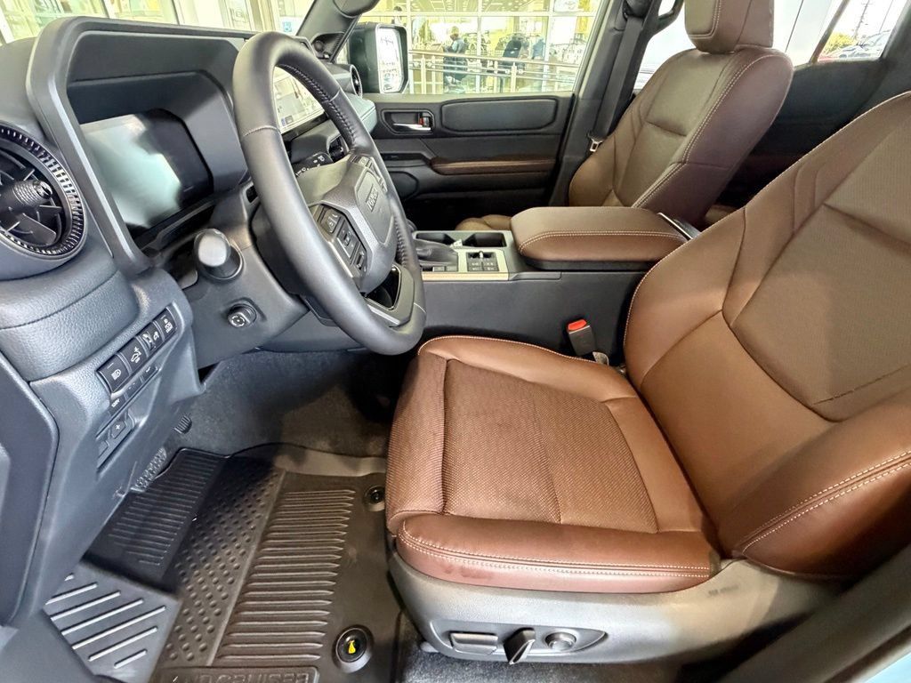 Certified 2026 Toyota Land Cruiser w/ Premium Package AWD/4WD image 20
