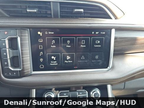 Used 2023 GMC Yukon Denali image 17