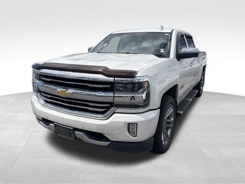 Used 2018 Chevrolet Silverado 1500 High Country AWD/4WD image 2