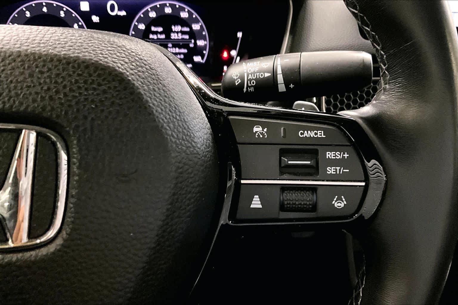 Used 2022 Honda Civic Touring image 24