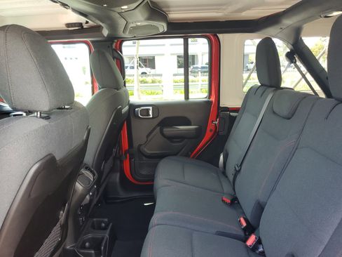 Used 2026 Jeep Wrangler Unlimited Rubicon image 10