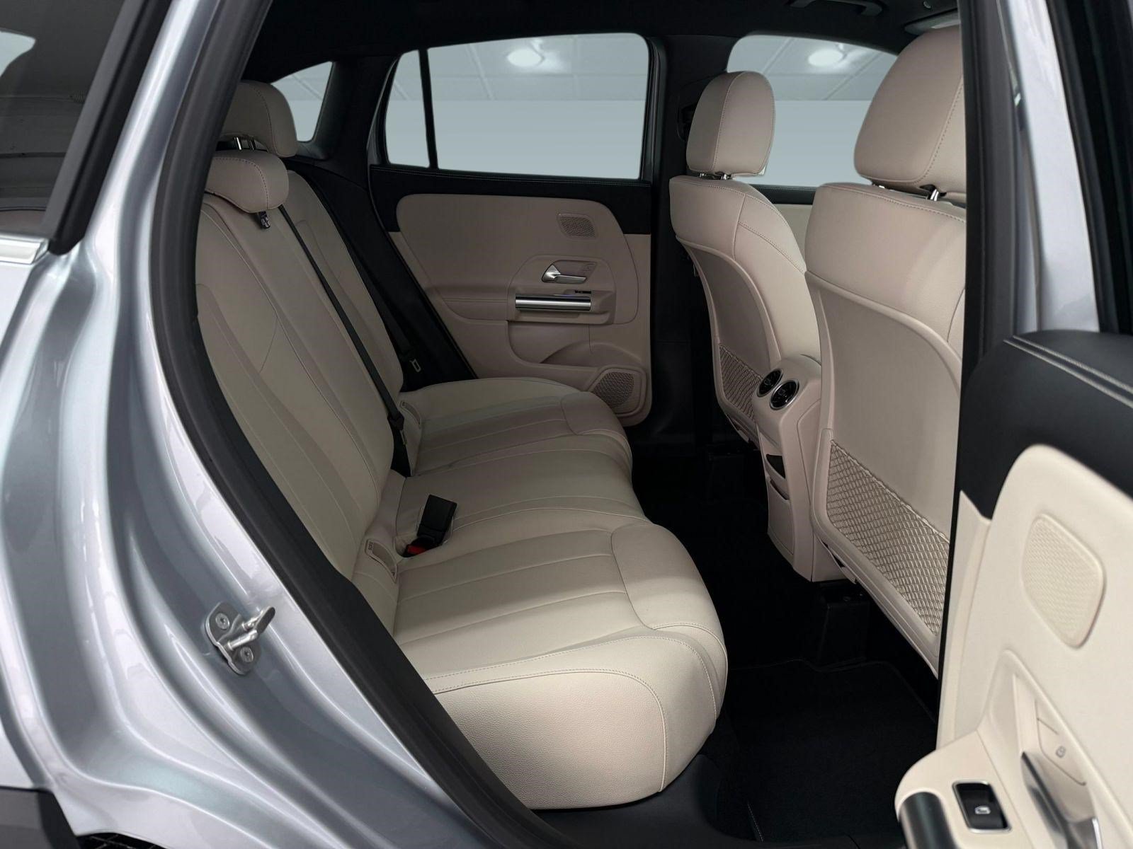 New 2026 Mercedes-Benz GLA 250 image 28