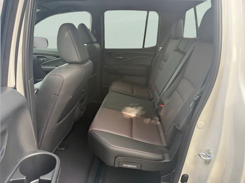 New 2026 Honda Ridgeline Black Edition image 13