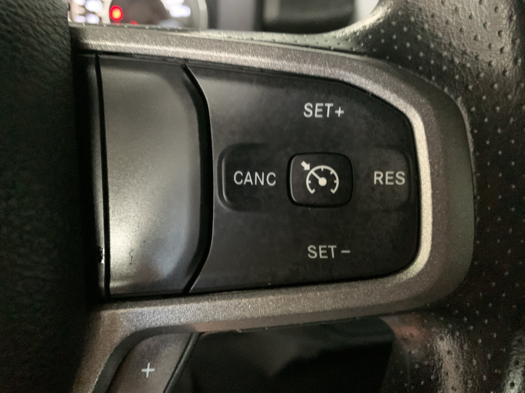 Used 2024 RAM 2500 Tradesman w/ Chrome Appearance Group AWD/4WD image 21
