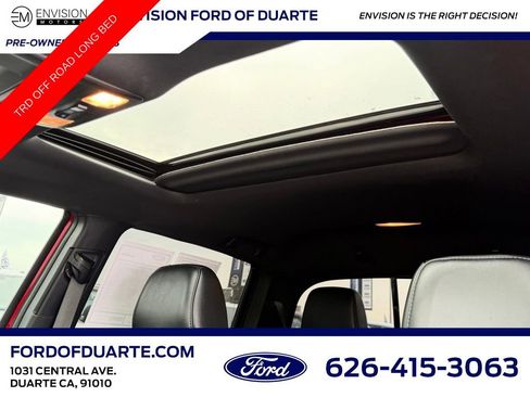 Used 2022 Toyota Tacoma TRD Off-Road image 17