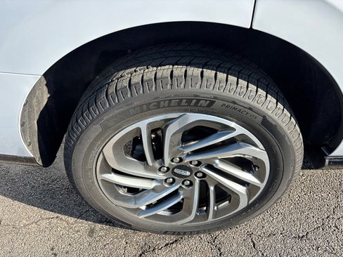 New 2025 Lincoln Navigator Reserve image 10