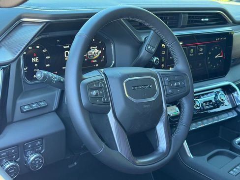 New 2026 GMC Sierra 2500 Denali Ultimate image 15