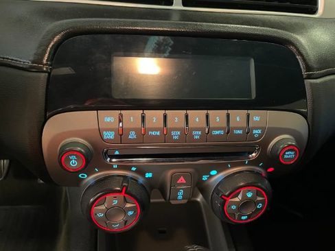 Used 2014 Chevrolet Camaro LS RWD image 14