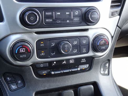 Used 2018 GMC Yukon SLT AWD/4WD image 25