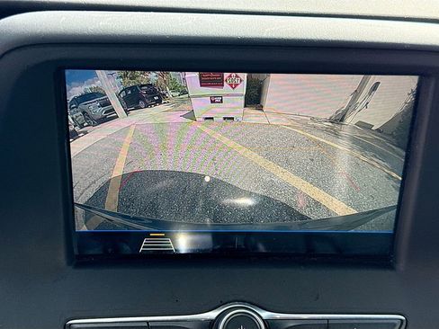 Used 2019 Chevrolet Camaro LT image 15