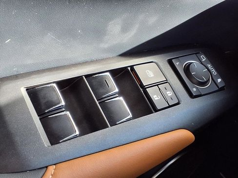 Used 2021 Lexus NX 300 FWD w/ Comfort Package image 23