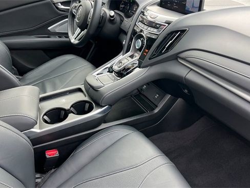 Certified 2025 Acura RDX w/ Technology Package image 18