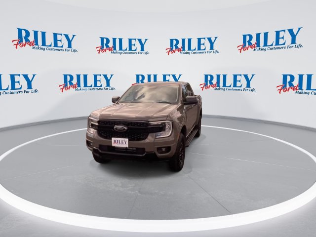 New 2026 Ford Ranger XLT w/ Equipment Group 301A High AWD/4WD image 3