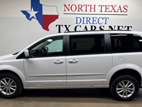 Used 2016 Dodge Grand Caravan SXT FWD image 14