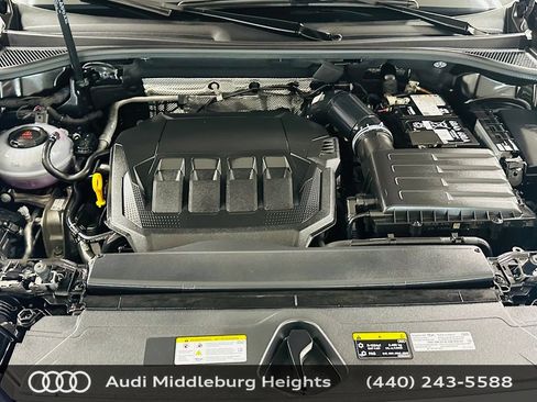 Certified 2025 Audi Q3 2.0T Premium Plus w/ Premium Plus Package AWD/4WD image 33