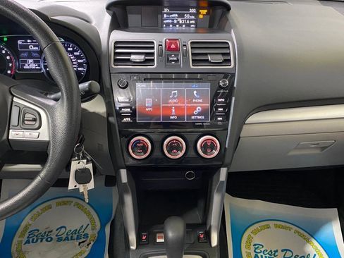 Used 2018 Subaru Forester 2.5i Premium image 12