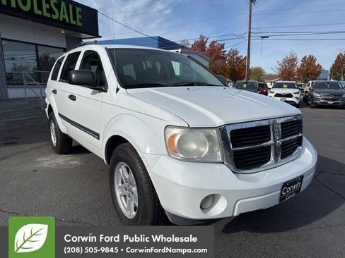 Used 2007 Dodge Durango SLT image 3