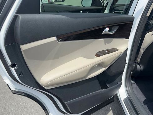 Used 2019 Kia Sorento FWD w/ LX Convenience Package image 20