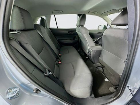 Certified 2025 Toyota Corolla Cross LE image 27