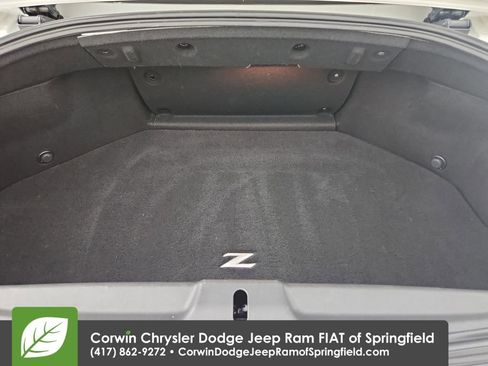 Used 2019 Nissan 370Z Touring RWD image 31
