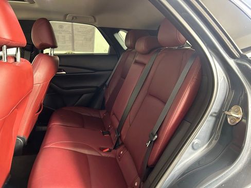 Used 2024 MAZDA CX-30 AWD 2.5 S w/ Preferred Package image 17