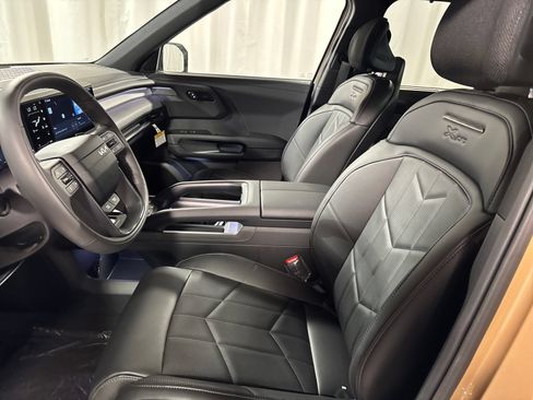 New 2027 Kia Telluride SX X-Pro AWD/4WD image 3