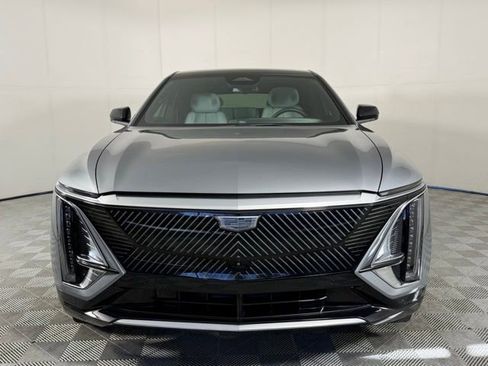 Certified 2024 Cadillac Lyriq Luxury RWD image 13