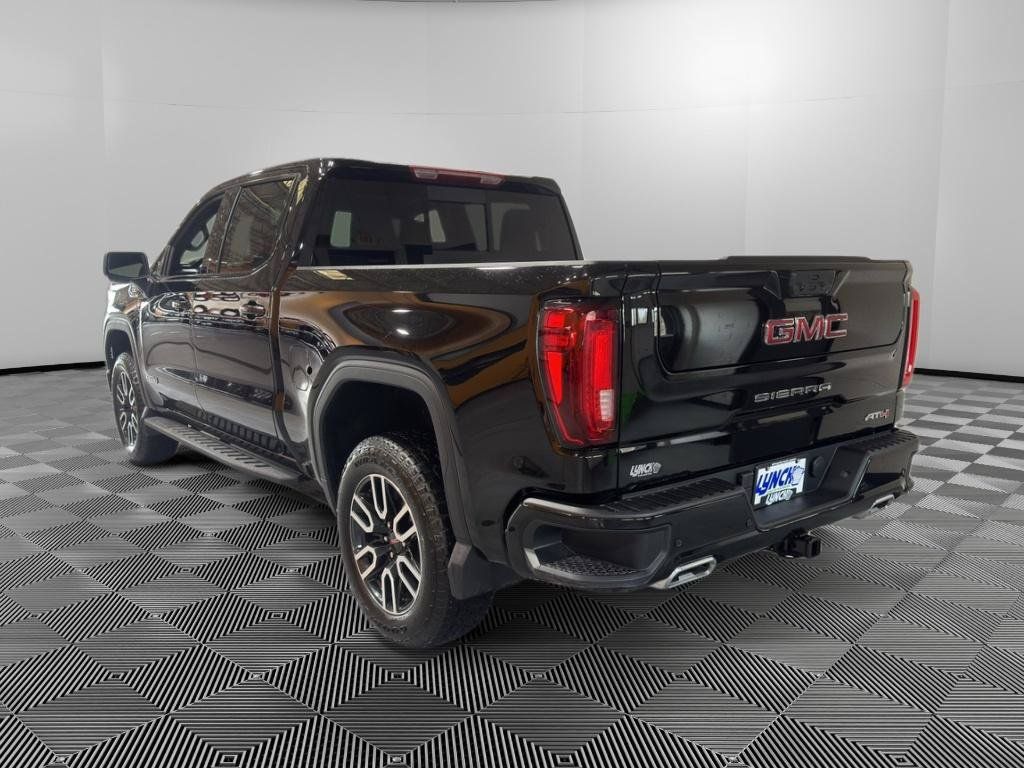 Used 2025 GMC Sierra 1500 AT4 w/ AT4 Premium Package AWD/4WD image 3