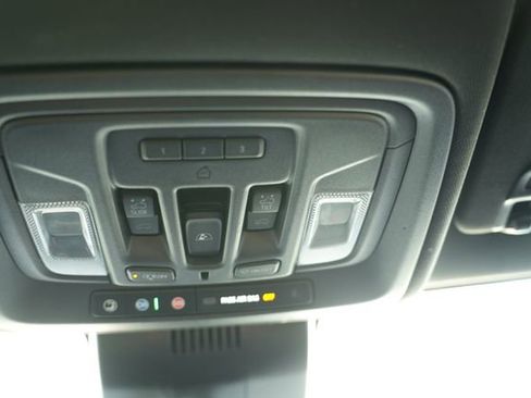 Used 2024 GMC Sierra 1500 AT4 w/ Technology Package image 24