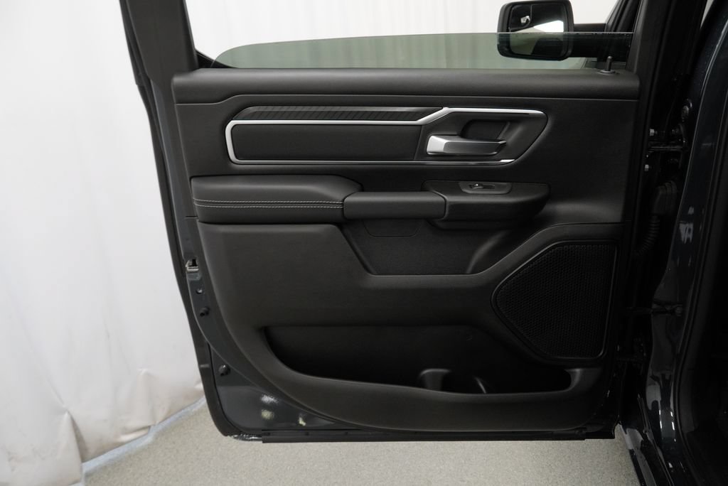 New 2026 RAM 1500 Big Horn AWD/4WD image 28