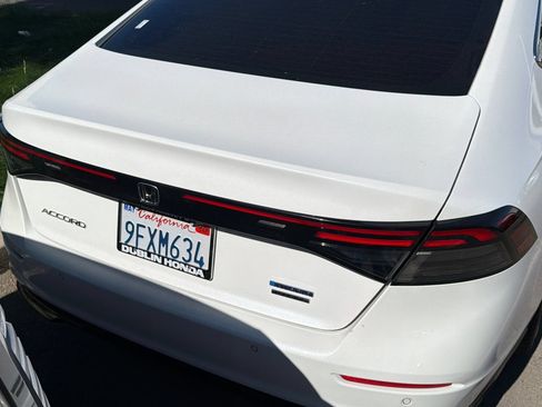 Certified 2023 Honda Accord Touring image 6
