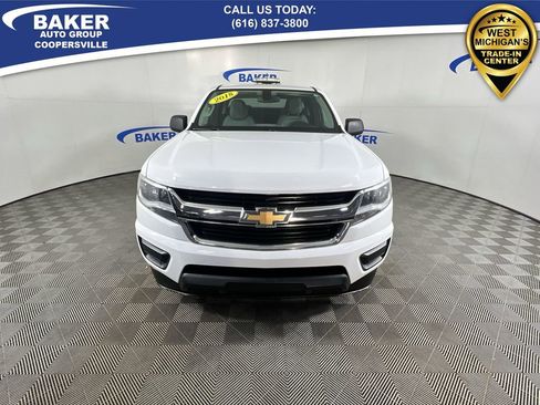 Used 2018 Chevrolet Colorado W/T w/ WT Convenience Package image 3