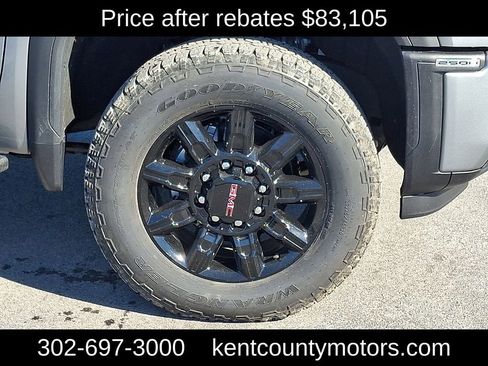 New 2026 GMC Sierra 2500 AT4 w/ AT4 Premium Plus Package image 8