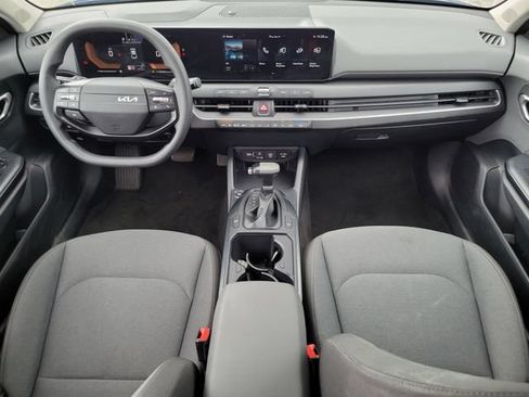 Used 2025 Kia K4 FWD image 12