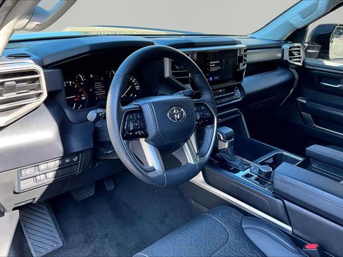 Used 2023 Toyota Tundra SR5 w/ SR5 Premium Package AWD/4WD image 17