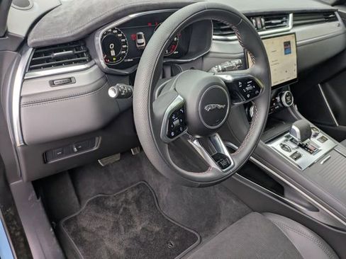 New 2026 Jaguar F-PACE SVR image 7
