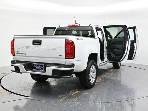 Used 2022 Chevrolet Colorado LT w/ Luxury Package image 57