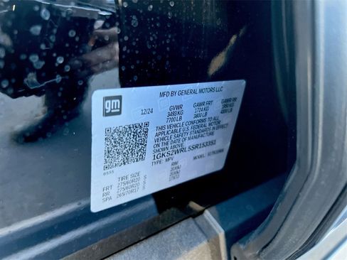 Used 2025 GMC Yukon XL AT4 Ultimate image 28