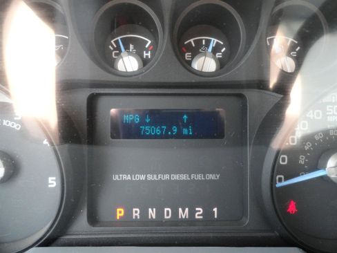 Used 2017 Ford F650 2WD Regular Cab Super Duty image 6