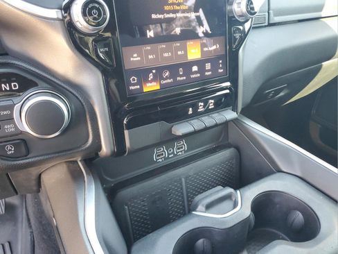 Certified 2025 RAM 1500 Big Horn AWD/4WD image 18
