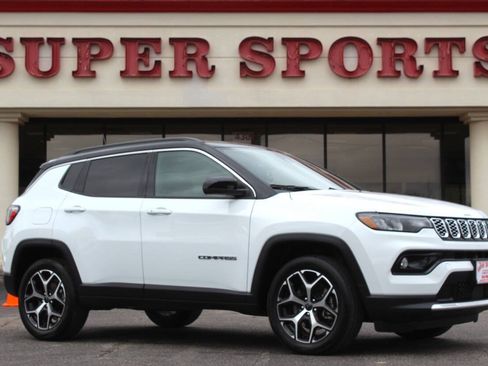 Used 2025 Jeep Compass Limited AWD/4WD image 1